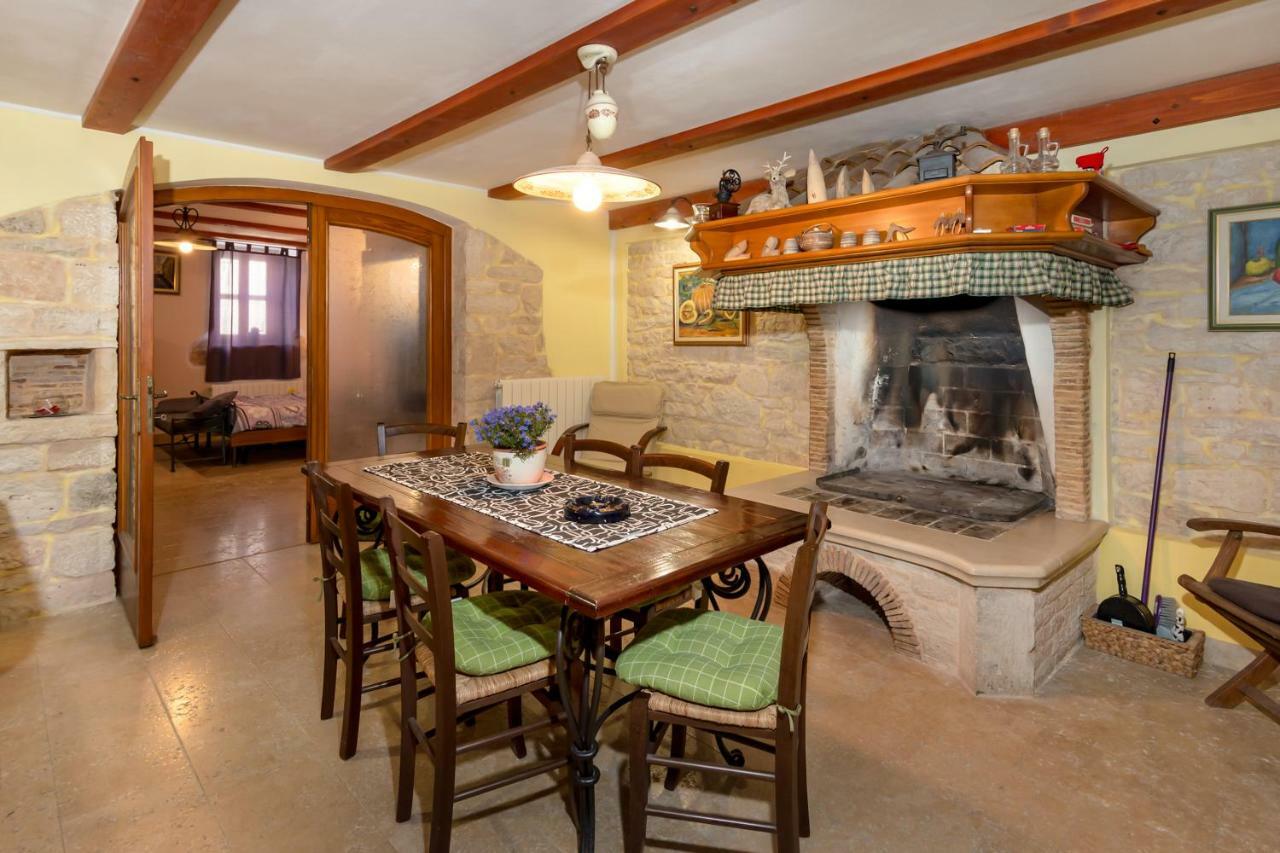 Apartment Enna Svetvinčenat Екстериор снимка